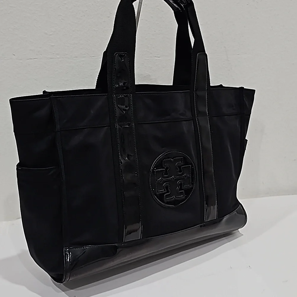 Tory Burch Big Nylon Black Handbag with patent leather triming and logo